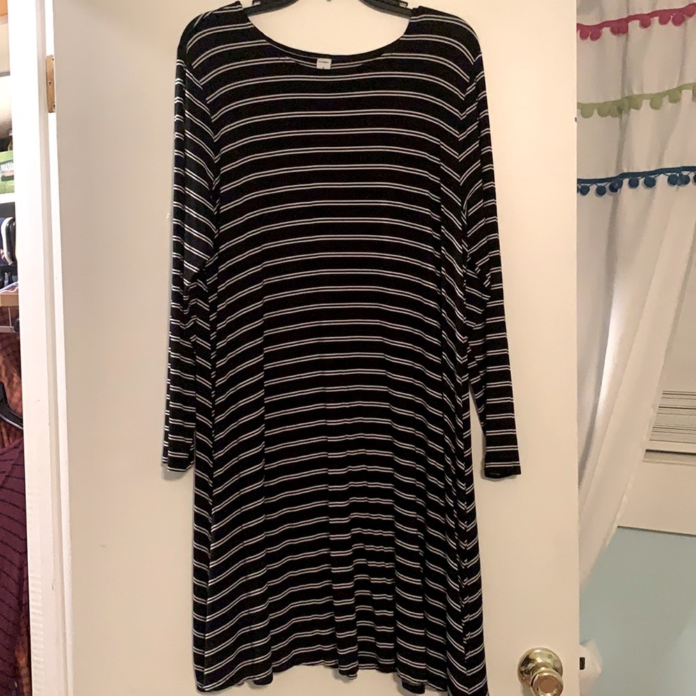 Long sleeve Old Navy swing dress size xl